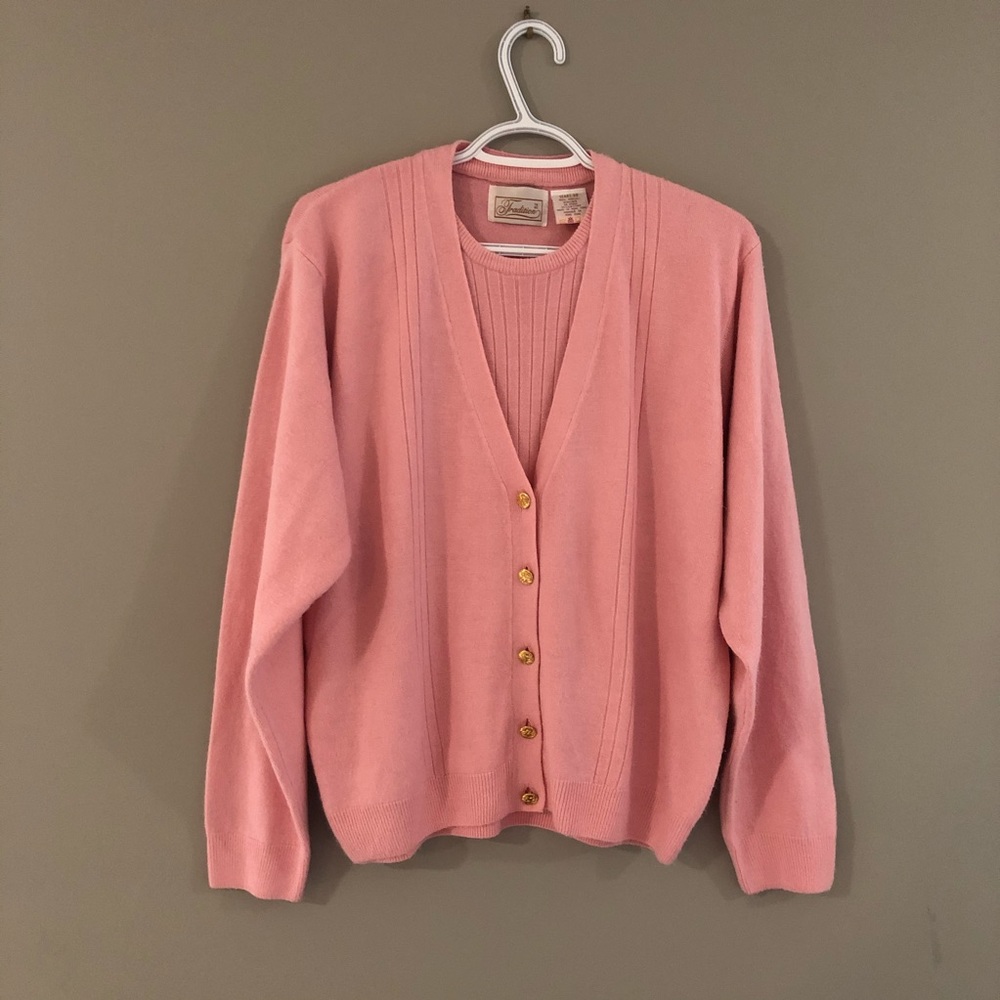 Vintage Cardi w Built in Top - Picture 2 of 6